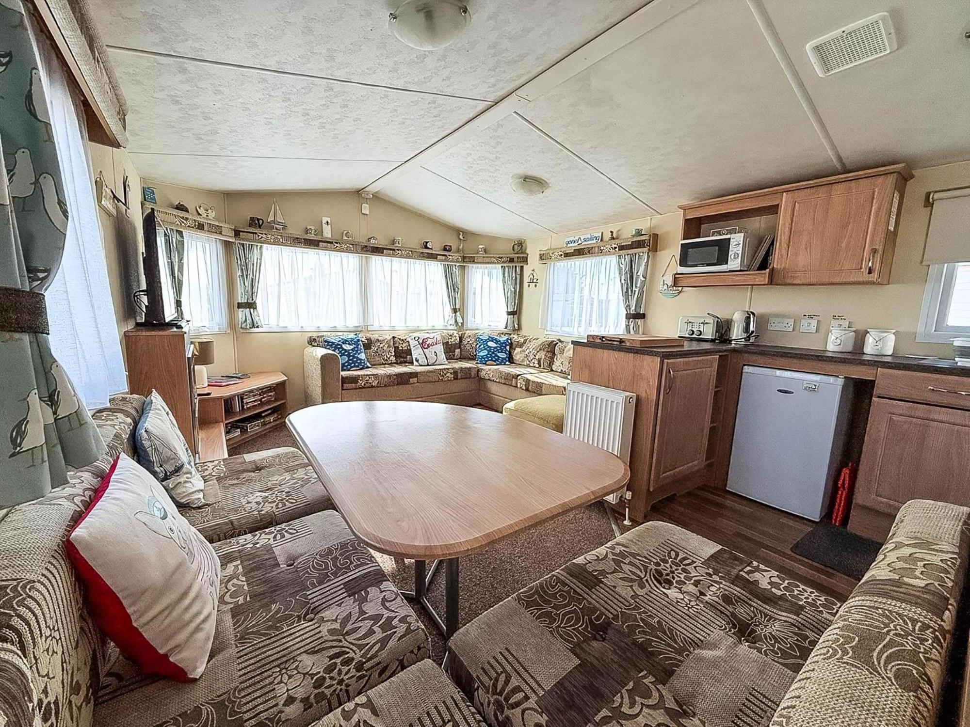 Caravan With Decking At Manor Park In Hunstanton, Sleeps 6 Ref 23045B Eksteriør billede